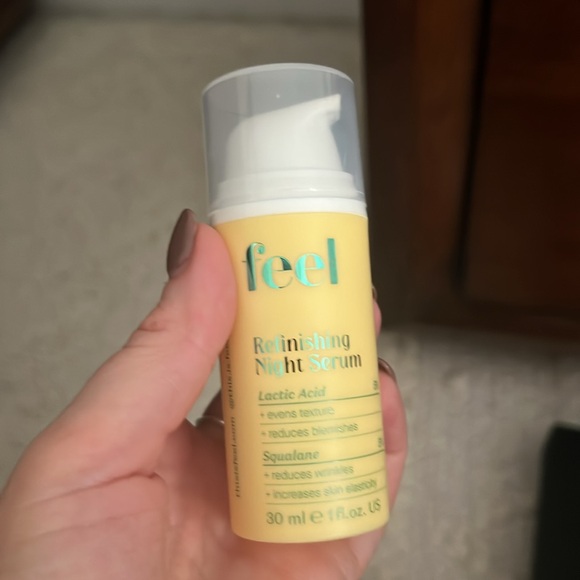 Feel Refinishing Night Serum Lactic Acid Squalane - Picture 2 of 4